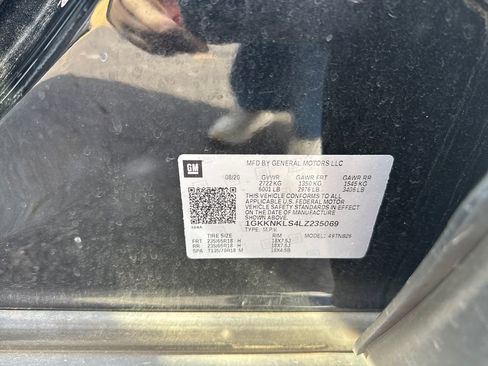 Used 2020 GMC Acadia SLE w/ Driver Convenience Package image 36