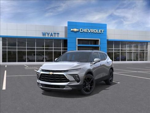 New 2026 Chevrolet Blazer LT w/ Convenience Package AWD/4WD image 9