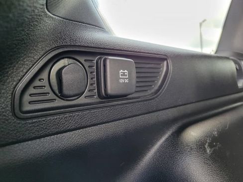 Used 2024 Jeep Grand Cherokee Altitude AWD/4WD image 31