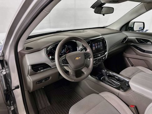 Used 2019 Chevrolet Traverse LT FWD image 10