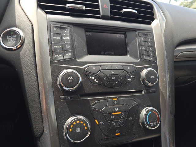 Used 2018 Ford Fusion S FWD image 13