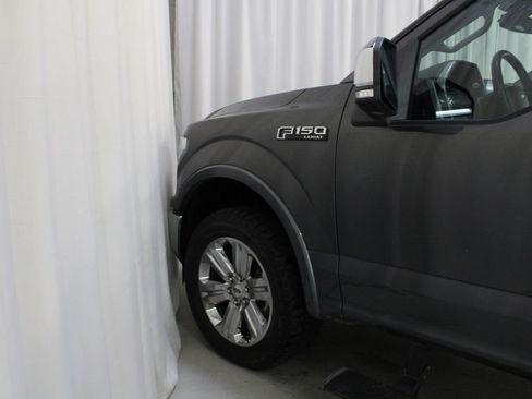 Used 2019 Ford F150 Lariat w/ Equipment Group 502A Luxury AWD/4WD image 29