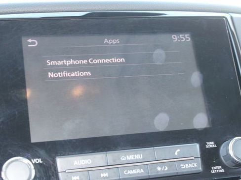 Used 2023 Nissan Titan SV w/ SV Convenience Package image 33