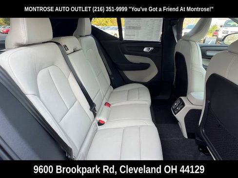 New 2026 Volvo XC40 B5 Ultra w/ Protection Package Premier image 15