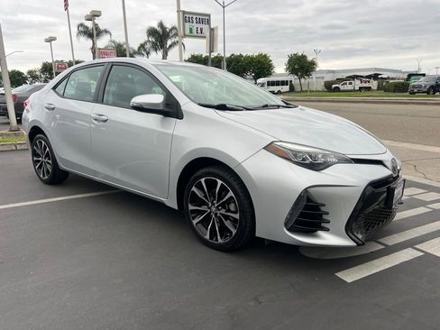 Used 2017 Toyota Corolla SE FWD image 10