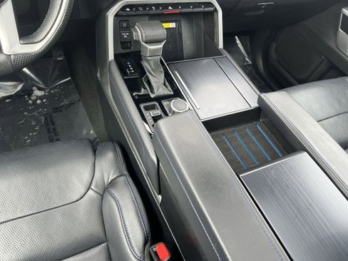 Used 2024 Toyota Tundra Platinum image 22