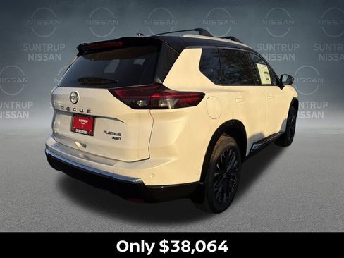 New 2026 Nissan Rogue Platinum w/ Platinum Premium Package image 6