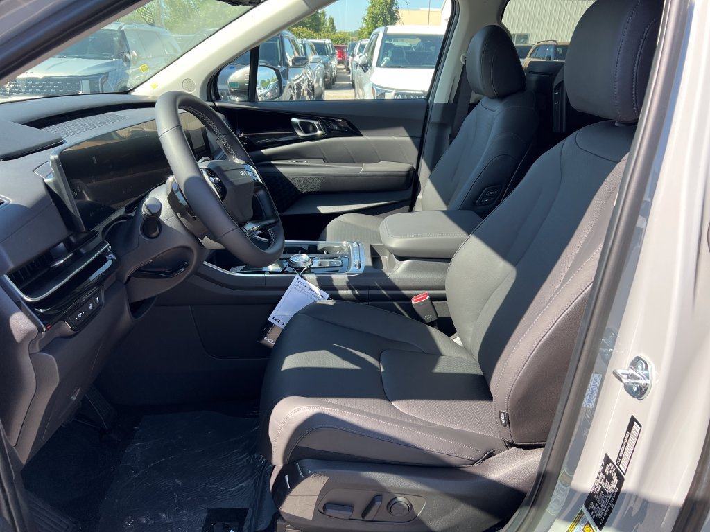 New 2027 Kia Carnival SX Prestige FWD image 13