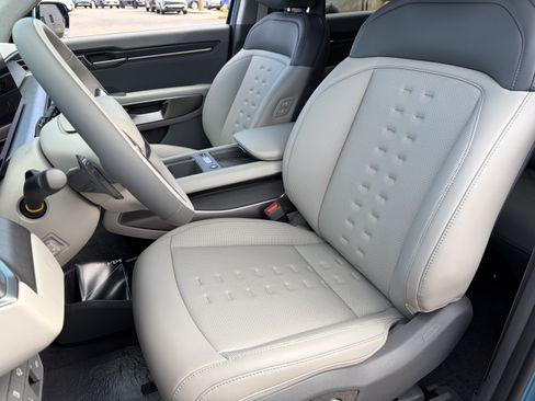 New 2026 Kia EV9 Wind AWD/4WD image 18