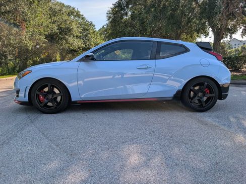 Used 2019 Hyundai Veloster N N w/ Performance Package FWD image 5