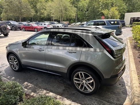 Certified 2023 Cadillac XT4 Sport FWD image 2