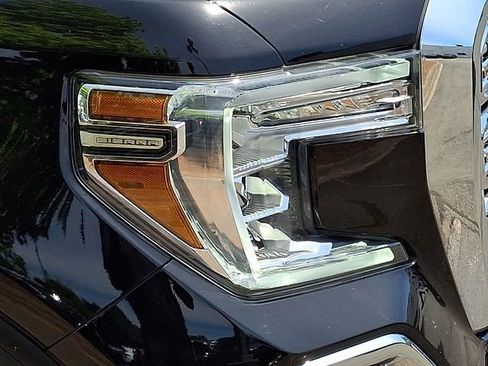 Used 2021 GMC Sierra 1500 Denali w/ Denali Ultimate Package AWD/4WD image 27