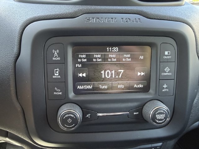 Used 2017 Jeep Renegade Latitude w/ Popular Equipment Group AWD/4WD image 27