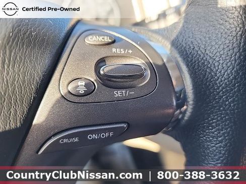 Certified 2024 Nissan Murano SV image 19