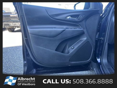 Used 2020 Chevrolet Equinox LT AWD/4WD image 11