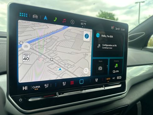 New 2026 Volkswagen ID.4 Pro S Plus AWD/4WD image 9