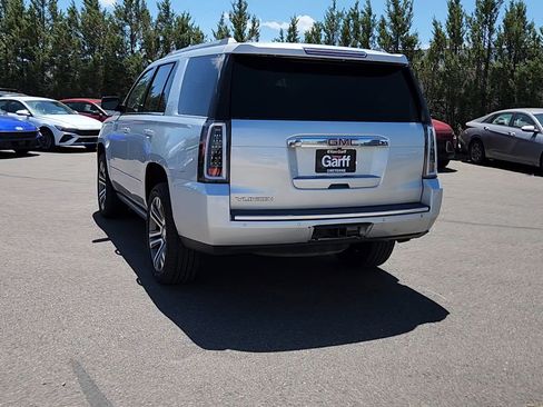 Used 2017 GMC Yukon Denali w/ Open Road Package AWD/4WD image 3