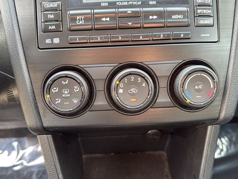 Used 2012 Subaru Impreza 2.0i Sport Premium image 32