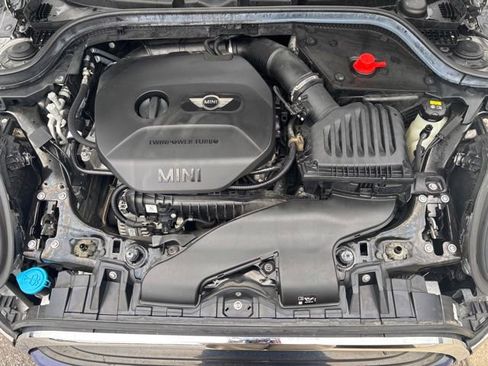 Used 2018 MINI Cooper 4-Door Hardtop FWD image 12