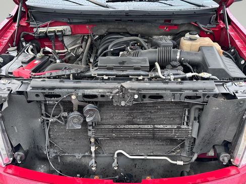 Used 2010 Ford F150 XLT image 9