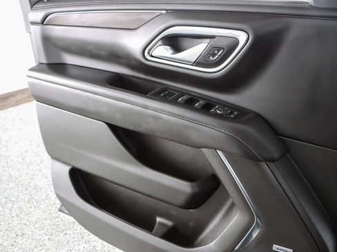 Used 2022 Chevrolet Tahoe Z71 w/ Luxury Package image 25