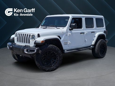 Used 2018 Jeep Wrangler Unlimited Sahara AWD/4WD image 1
