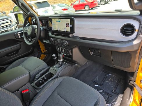 New 2026 Jeep Wrangler Unlimited Sport AWD/4WD image 25