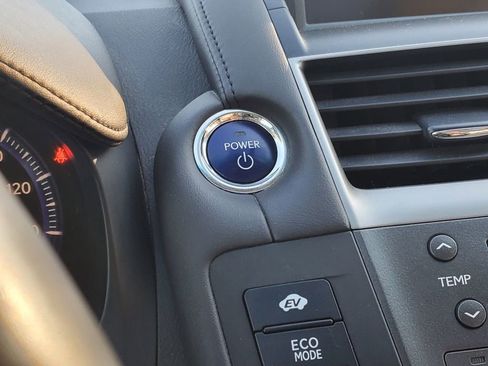 Used 2011 Lexus HS 250h image 25