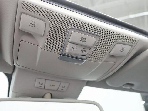 Used 2013 Mercedes-Benz SL 550 image 27