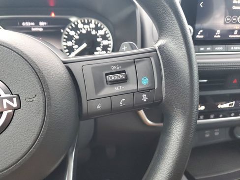 Used 2024 Nissan Rogue SV FWD image 20