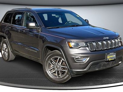 Used 2020 Jeep Grand Cherokee Laredo w/ Laredo X Package