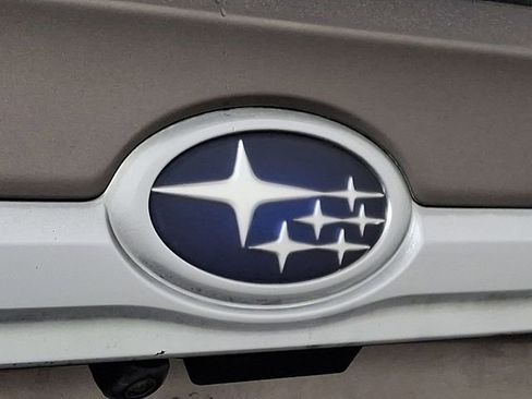 Used 2022 Subaru Ascent Limited w/ Technology Package image 31