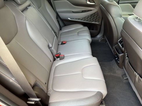 Used 2019 Hyundai Santa Fe FWD image 32