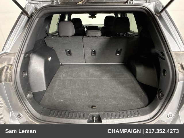 Used 2025 Chevrolet Equinox LT FWD image 24