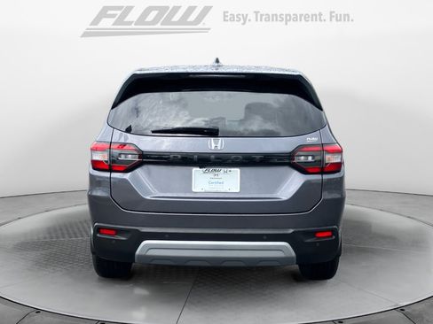 Certified 2025 Honda Pilot EX-L image 8