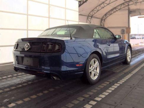 Used 2014 Ford Mustang Convertible w/ Equipment Group 102A RWD image 5