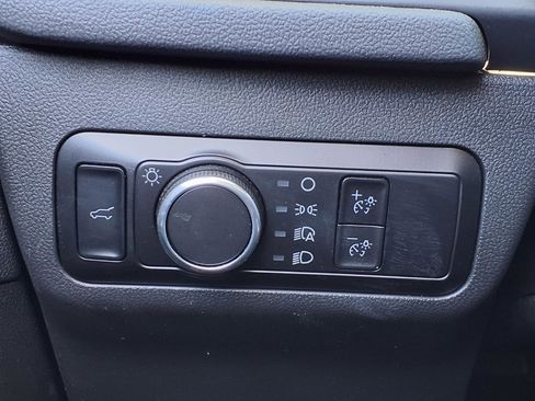 Used 2023 Ford Escape Active w/ Tech Pack #1 AWD/4WD image 15
