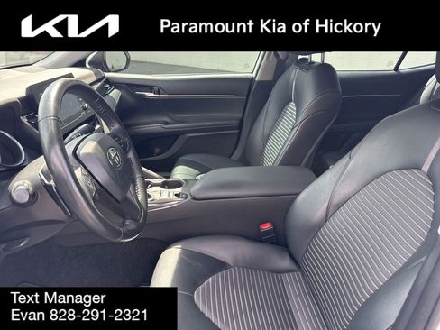 Used 2023 Toyota Camry SE AWD/4WD image 20
