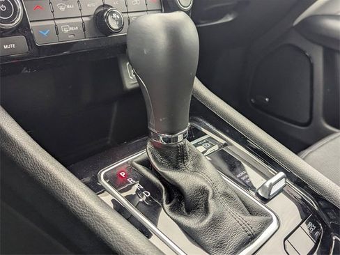 Used 2024 Jeep Compass Limited w/ Elite Group image 17