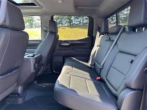 New 2025 Chevrolet Silverado 1500 LT Trail Boss w/ Convenience Package II image 19