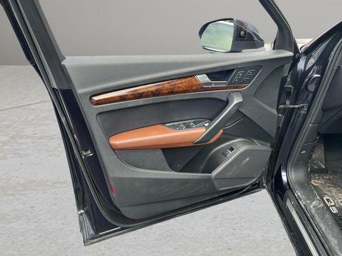 Used 2018 Audi Q5 2.0T Premium Plus w/ Premium Plus Package image 27