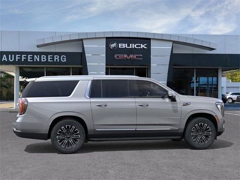 New 2026 GMC Yukon XL Elevation w/ Elevation Premium Package image 5