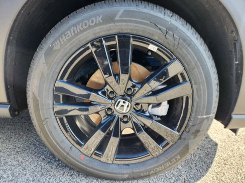 New 2026 Honda HR-V Sport image 14