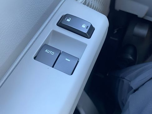 New 2026 Ford E-350 and Econoline 350 Super Duty w/ Power Equipment Group image 18