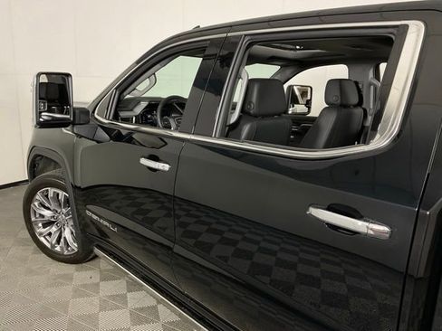 Used 2025 GMC Sierra 1500 Denali w/ Denali Reserve Package AWD/4WD image 44