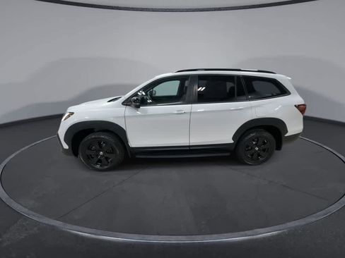 Used 2022 Honda Pilot TrailSport image 5