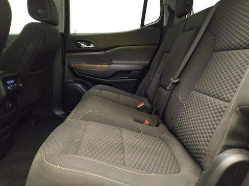 Used 2019 GMC Acadia SLE FWD image 18