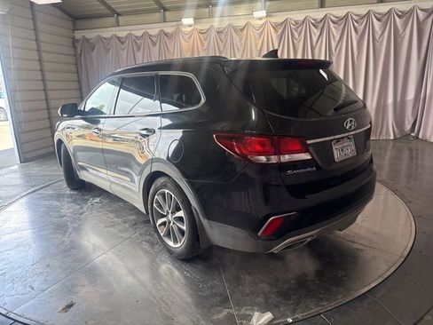 Used 2017 Hyundai Santa Fe SE w/ SE Premium Package 02 image 7