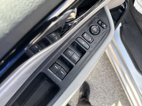 Used 2023 Honda Odyssey Touring image 15