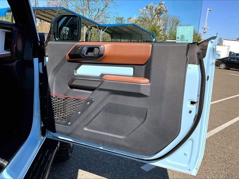 Used 2024 Ford Bronco Heritage Edition image 22